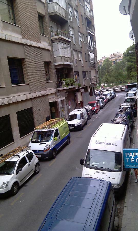 Constitucion Suite Confort D Granada Exterior photo