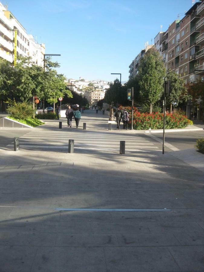 Constitucion Suite Confort D Granada Exterior photo